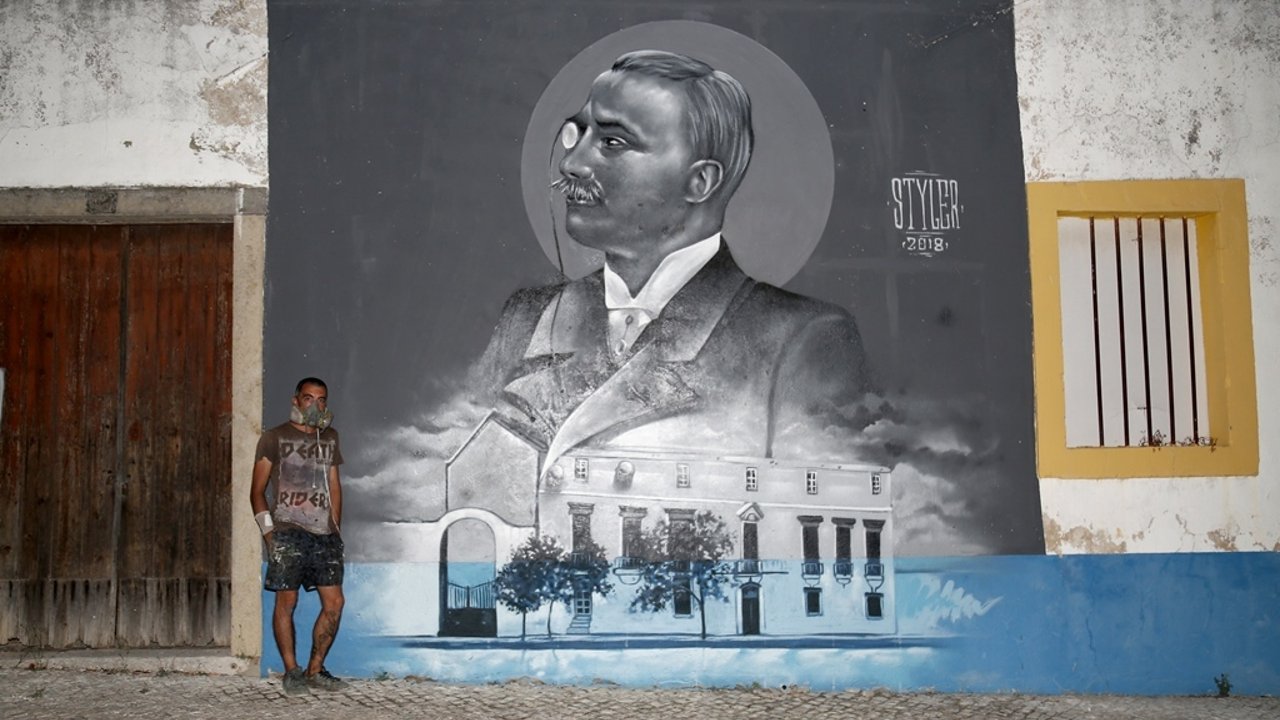 Grafiti de homenagem a Dr. Jacinto Nunes